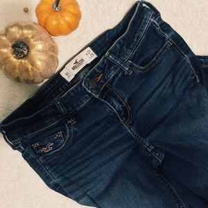 Hollister Jeans size 5s